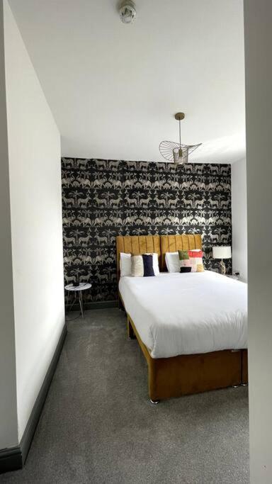 Luxury 2 Bed Duplex Apartment By Yo Room! - Leicester City- Free Parking Dış mekan fotoğraf